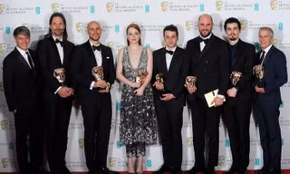 Ê kíp La La Land ăn mừng chiến thắng vang dội của phim tại BAFTA