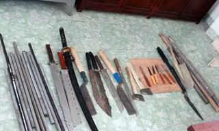 Huyết chiến rúng động Bình Dương: Đức “đại bàng” quặc Long “sứt”