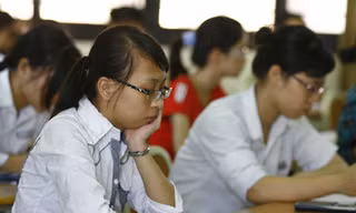 Thí sinh chọi chính mình