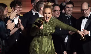 Ca sỹ Adele ẵm nhiều giải lớn trong Grammy năm nay.