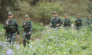 Chiến sĩ biên phòng Lạng Sơn tuần tra bảo vệ chủ quyền an ninh biên giới 