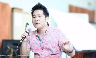 Trọng Tấn miệt mài tập luyện cho liveshow đầu tiên