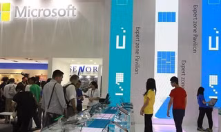 Từ lâu Microsoft đã gặp nhiều khó khăn với nạn vi phạm bản quyền phần mềm tại Trung Quốc