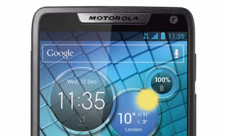Motorola ra mắt smartphone mạnh nhất thế giới