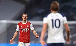 Thua đau Tottenham, ngôi sao Arsenal bị chê cười
