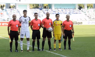 Văn Quyết lập cú đúp giúp Hà Nội FC làm nên lịch sử. Ảnh: AFC.