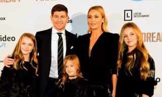 Steven Gerrard: Nghe vợ hay nghe con tim?
