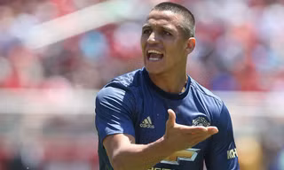 Alexis Sanchez trở lại nhưng Man Utd vẫn không thắng