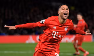  Serge Gnabry ăn mừng bàn thắng trước Chelsea.