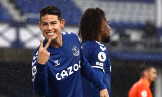 Tiền vệ ngôi sao James Rodriguez (Everton) từng có cơ hội khoác áo M.U