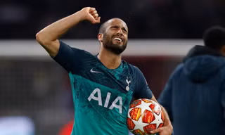 Lucas Moura lập hat-trick đưa Tottenham vào chung kết Champions League