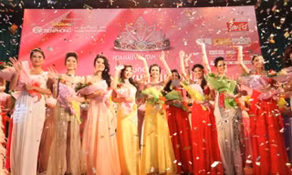 20 thí sinh Hoa hậu trong trang phục dạ hội