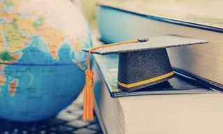 Du học sinh Việt lo lắng chuyện nhập học: Trầy trật xin thị thực, xét nghiệm trước giờ bay