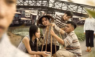 Tình người Sài Gòn qua lăng kính kịch nghệ "Lá Hát Như Mưa" của sinh viên báo chí