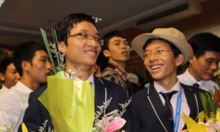 Mê Toán, ham làm từ thiện