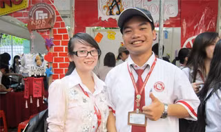 3 nam sinh 9x ngoại thương có thu nhập "khủng"