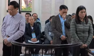 Các bị cáo tại tòa.