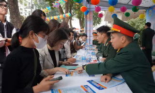 Từ năm 2025 sẽ có kỳ thi riêng cho tuyển sinh các trường quân đội