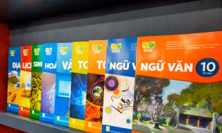 Nhà xuất bản Giáo dục Việt Nam công bố giá sách giáo khoa lớp 3, 7, 10