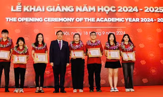 Những thủ khoa nào chọn Trường Đại học Ngoại thương?