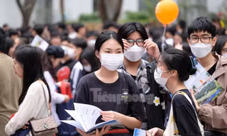 Chưa tăng học phí: Trường ĐH được tự chủ 'kêu cứu'