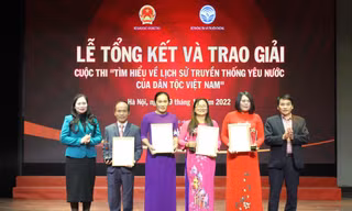 12 tác phẩm xuất sắc trong cuộc thi về lịch sử truyền thống yêu nước của dân tộc 