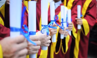 Bộ GD&ĐT lên tiếng về bằng cấp của ông Vương Tấn Việt