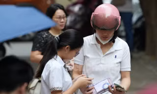 Tuyển thí sinh yêu cầu tiêu chuẩn chiều cao: Trường Quản trị và Kinh doanh bị Bộ GD&ĐT tuýt còi