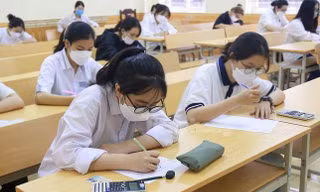 Hai trường đại học sư phạm top đầu tiếp tục tổ chức kỳ thi độc lập đánh giá năng lực