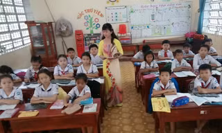 Cô giáo Huỳnh Thị Phương Thảo trong một giờ lên lớp