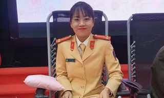 Nhiều bóng hồng công an tham gia Chủ nhật Đỏ tại Bắc Kạn