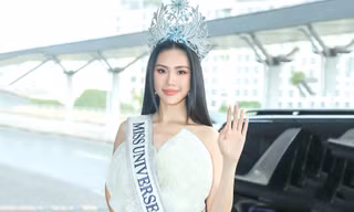 Bùi Quỳnh Hoa đi thi Hoa hậu Hoàn vũ sau khi thừa nhận hút bóng cười