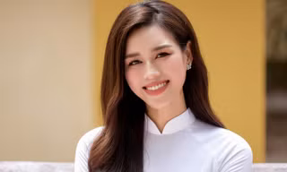 Đỗ Thị Hà chụp ảnh kỷ yếu chuẩn bị tốt nghiệp đại học