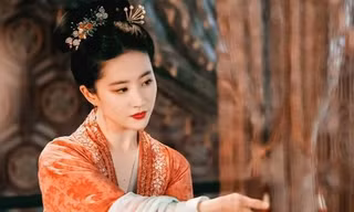 Toàn cảnh vụ Lưu Diệc Phi bị tố làm giả bằng cấp: Khi "thần tiên tỷ tỷ" bị buộc "hạ phàm"