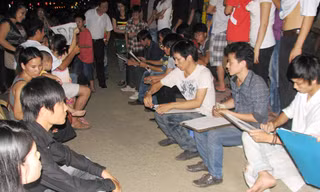 Sinh viên mỹ thuật đi làm thêm