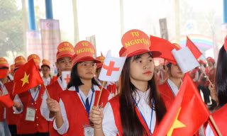 BẢN TINH TÌNH NGUYỆN: Hội trại Tình nguyện viên Chữ thập đỏ toàn quốc