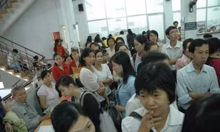 Điều chỉnh thuế, dán tem hàng nhập