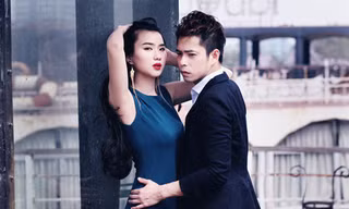 Người mẫu Huyền Thư 'tình tứ' với bạn của chồng
