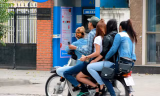 Lạc bước thành gái bán hoa