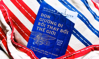 Ảnh chụp sách "Dọn giường đi rồi thay đổi thế giới"