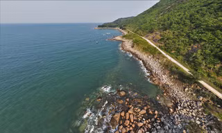 Những bãi biển hoang sơ, thu hút du khách đến Hà Tĩnh trải nghiệm