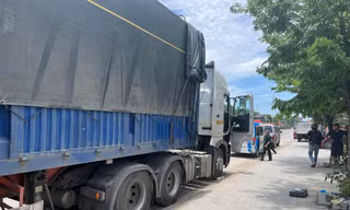 Tài xế tử vong trong cabin xe container