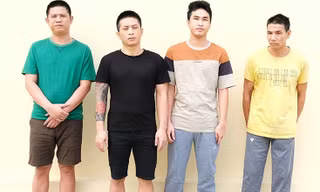 Bắt nhóm trộm hộp đen xe đầu kéo liên tỉnh