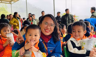 Gian khổ đi trước, hưởng thụ đi sau - Bài 3: Nữ 'thủ lĩnh' truyền cảm hứng về sự dấn thân 