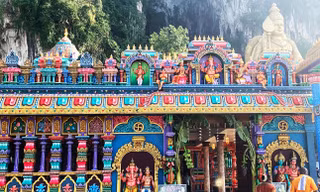 Tượng thần Ganesha được điêu khắc trên công trình kiến trúc Ấn Độ giáo 