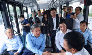15 tuyến xe buýt Hà Nội được 'xanh hoá'