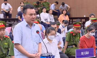 Giây phút 'đổ vỡ' của cựu Phó giám đốc Công an Hà Nội 