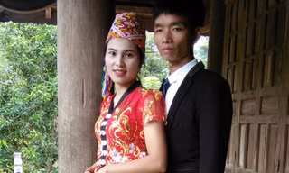 Khu Văn Tuyền và Y Hiệp 