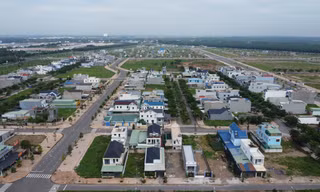 Dân ở khu tái định cư sân bay Long Thành: Vẫn đối mặt với bộn bề khó khăn