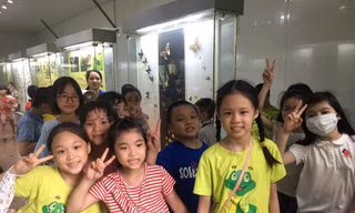 Sau hơn 2 tháng nghỉ hè, học sinh quay lại trường ôn tập là cần thiết. ảnh: Quỳnh Anh 